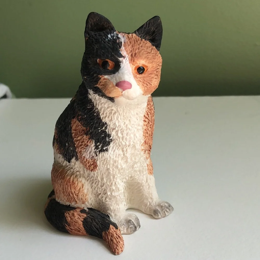 Cat Figurine’s and Magnet - Picture 3 of 16